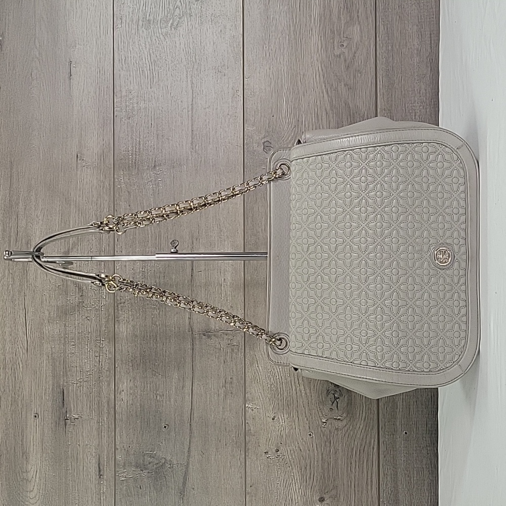 Tory Burch Gray Flap Front Leather Crossbody Shoulder… Gem